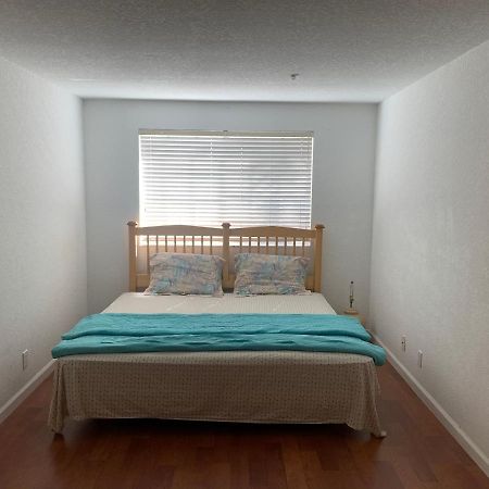 Bedroom Suite In Lauderdale Lakes Townhome Fort Lauderdale Zewnętrze zdjęcie