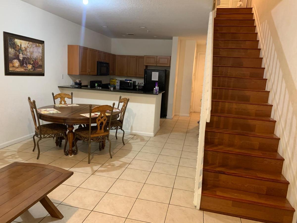 Bedroom Suite In Lauderdale Lakes Townhome Fort Lauderdale Zewnętrze zdjęcie