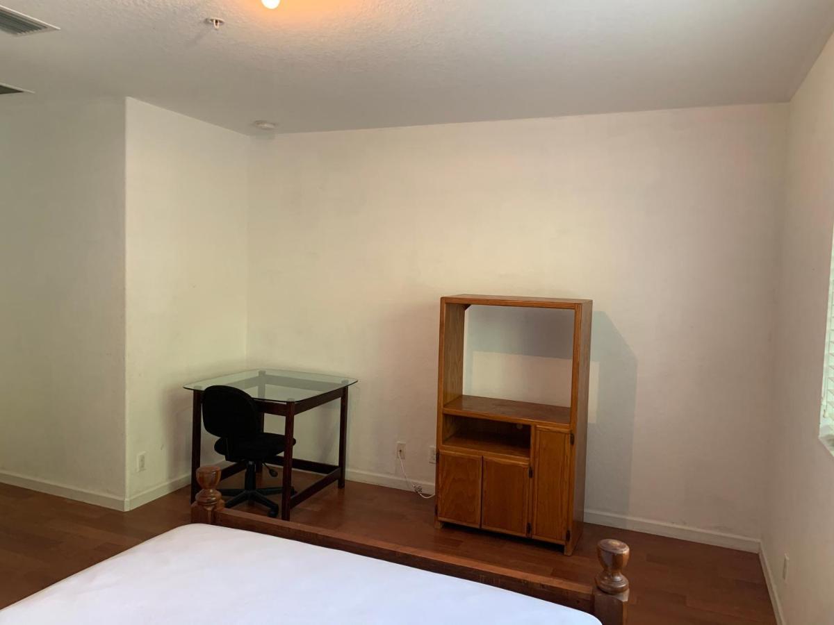 Bedroom Suite In Lauderdale Lakes Townhome Fort Lauderdale Zewnętrze zdjęcie
