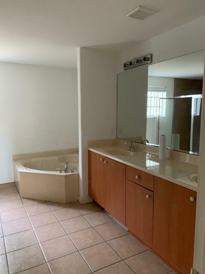 Bedroom Suite In Lauderdale Lakes Townhome Fort Lauderdale Zewnętrze zdjęcie