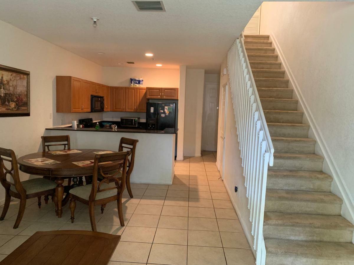 Bedroom Suite In Lauderdale Lakes Townhome Fort Lauderdale Zewnętrze zdjęcie
