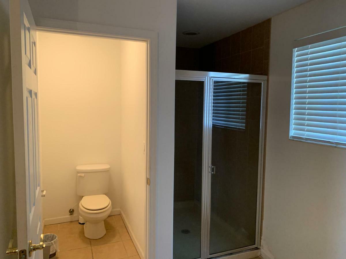 Bedroom Suite In Lauderdale Lakes Townhome Fort Lauderdale Zewnętrze zdjęcie